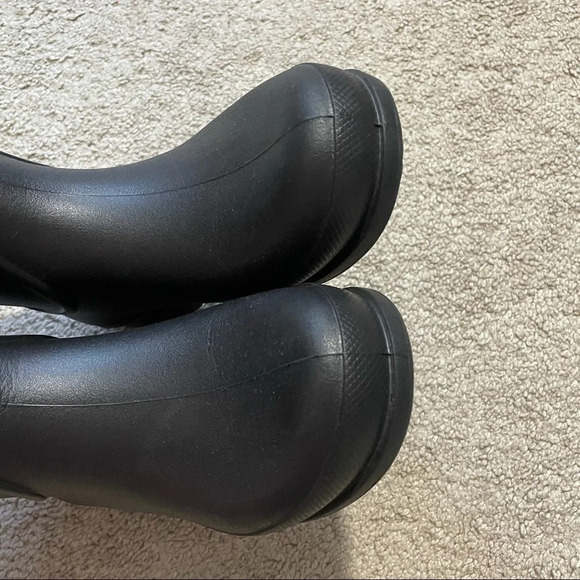 CROCS Tall Wellie Rain Boots Rubber Black Pull On Black Women’s 5 or Juniors 3 - Picture 5 of 11